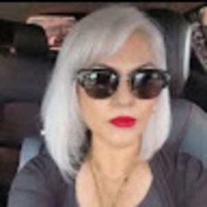 Meet your Posher, Amalia